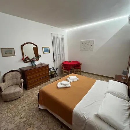 Stefy's Pensjonat Wenecja